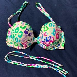 Victoria’s Secret convertible bikini top